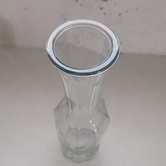 Vase - Picture 5 of 7